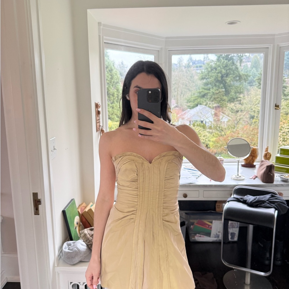 Elegant Cream Strapless Dress